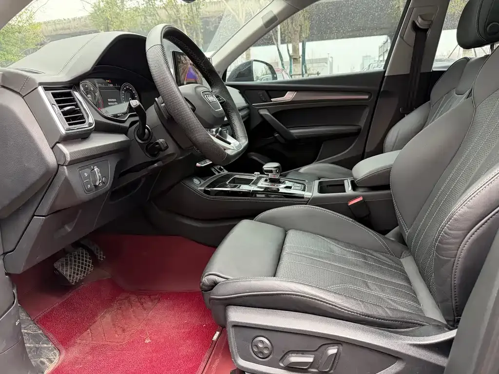 Audi Q5L 2023 из CN, фото 5