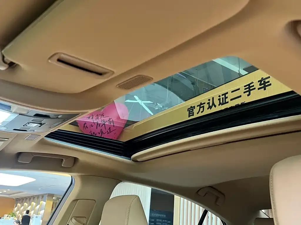 Lexus ES 2025 из CN, фото 2