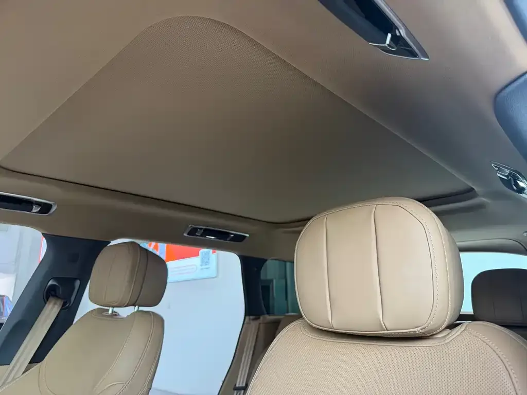 Land Rover Range Rover 2024 из CN, фото 2