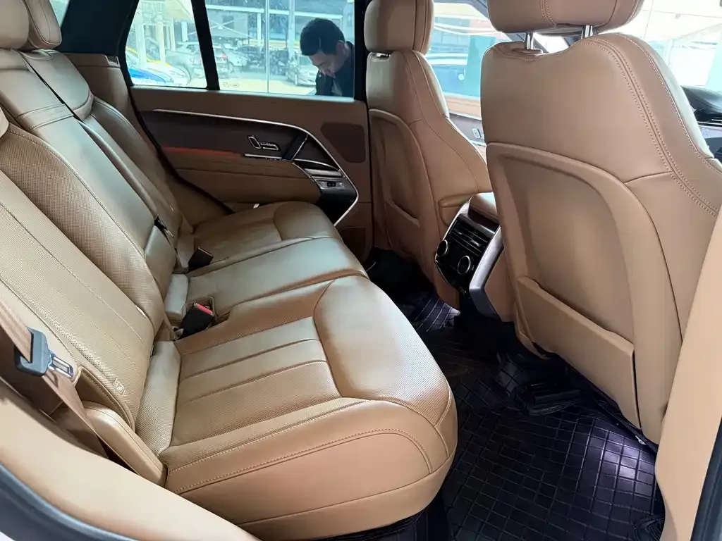 Land Rover Range Rover 2024 из CN, фото 7