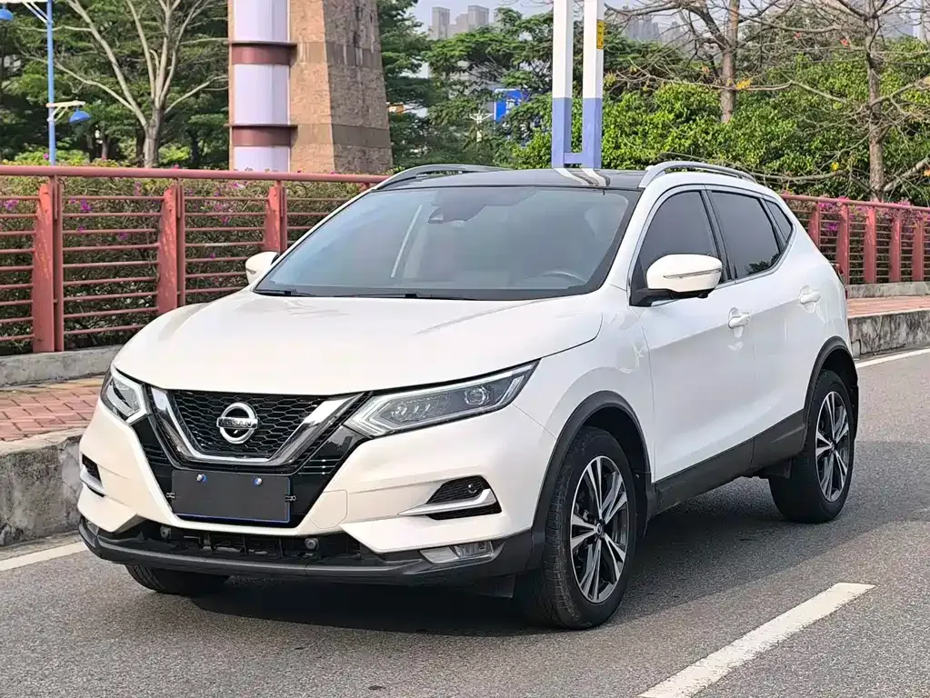 Nissan Qashqai — фото 5