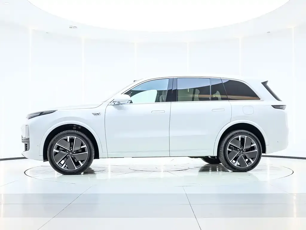 Li Auto L8 2025 из CN, фото 3