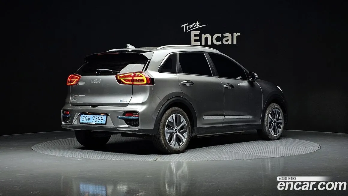 Kia Niro — фото 3