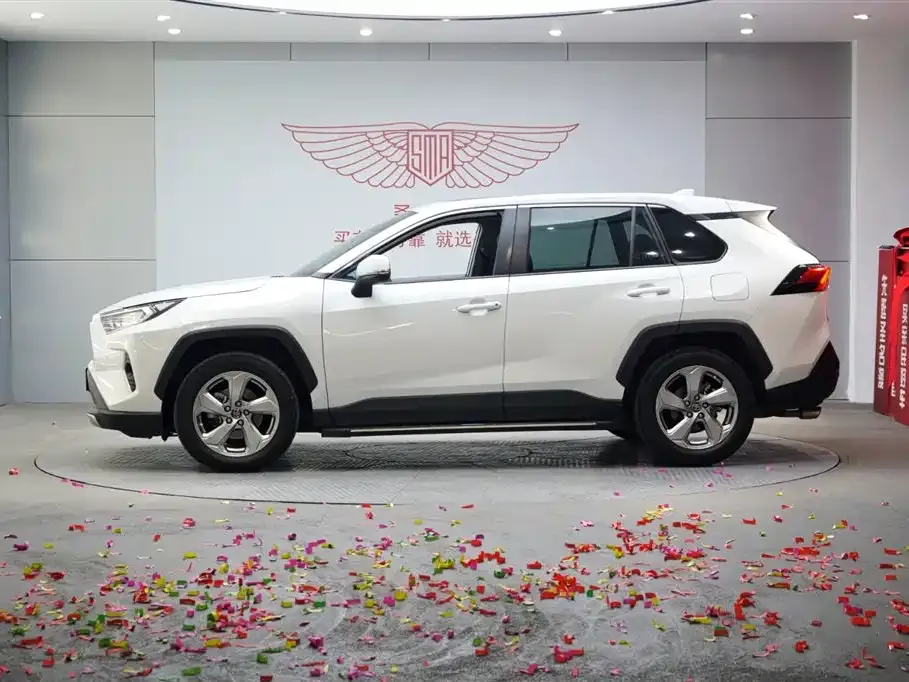 Toyota RAV4 2022 из CN, фото 10