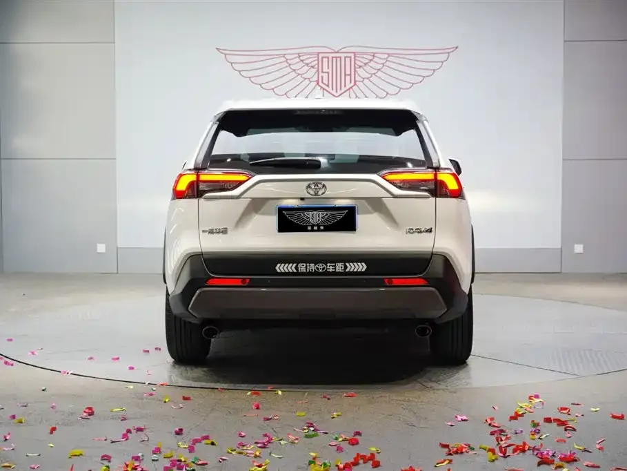 Toyota RAV4 2022 из CN, фото 7