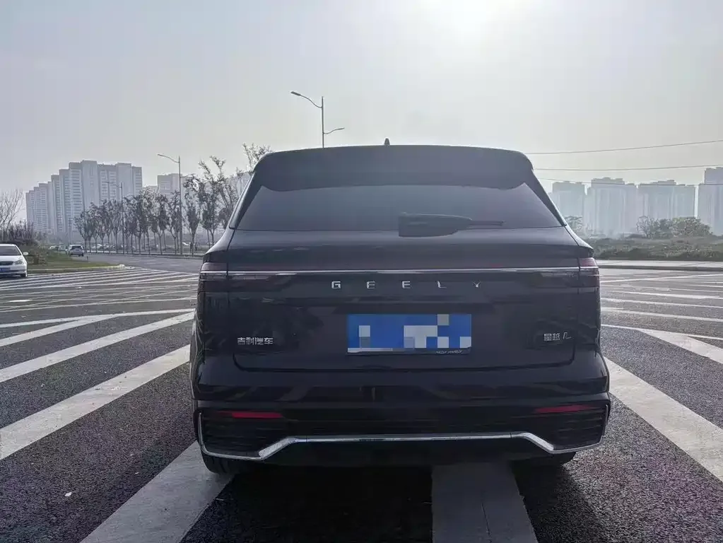 Geely Xingyue L — фото 4
