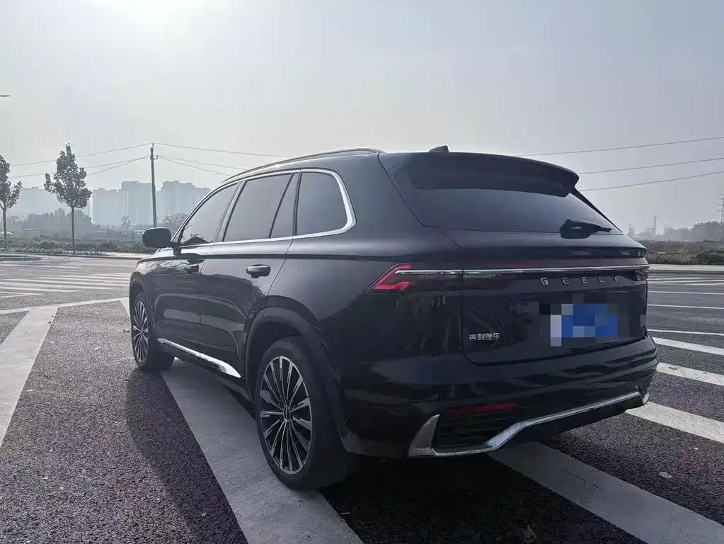 Geely Xingyue L — фото 3