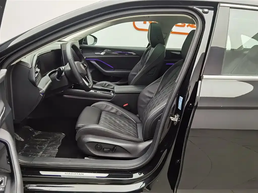 Volkswagen Magotan 2025 из CN, фото 7