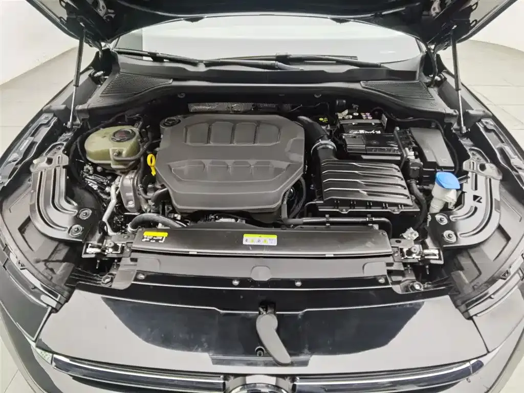 Volkswagen Magotan 2025 из CN, фото 10