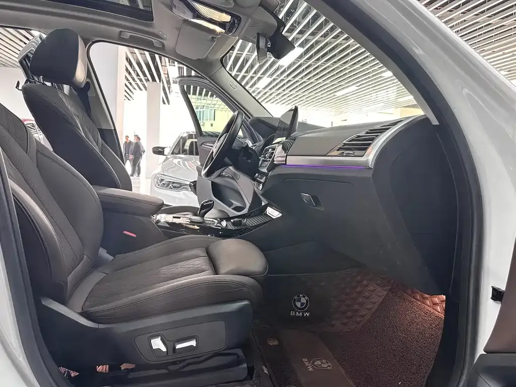 BMW X3 2022 из CN, фото 3