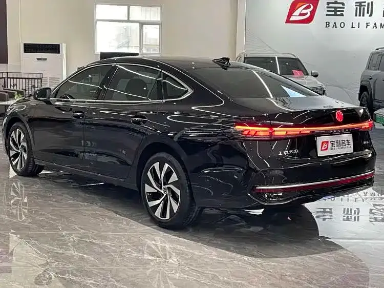 Volkswagen Passat 2024 из CN, фото 6