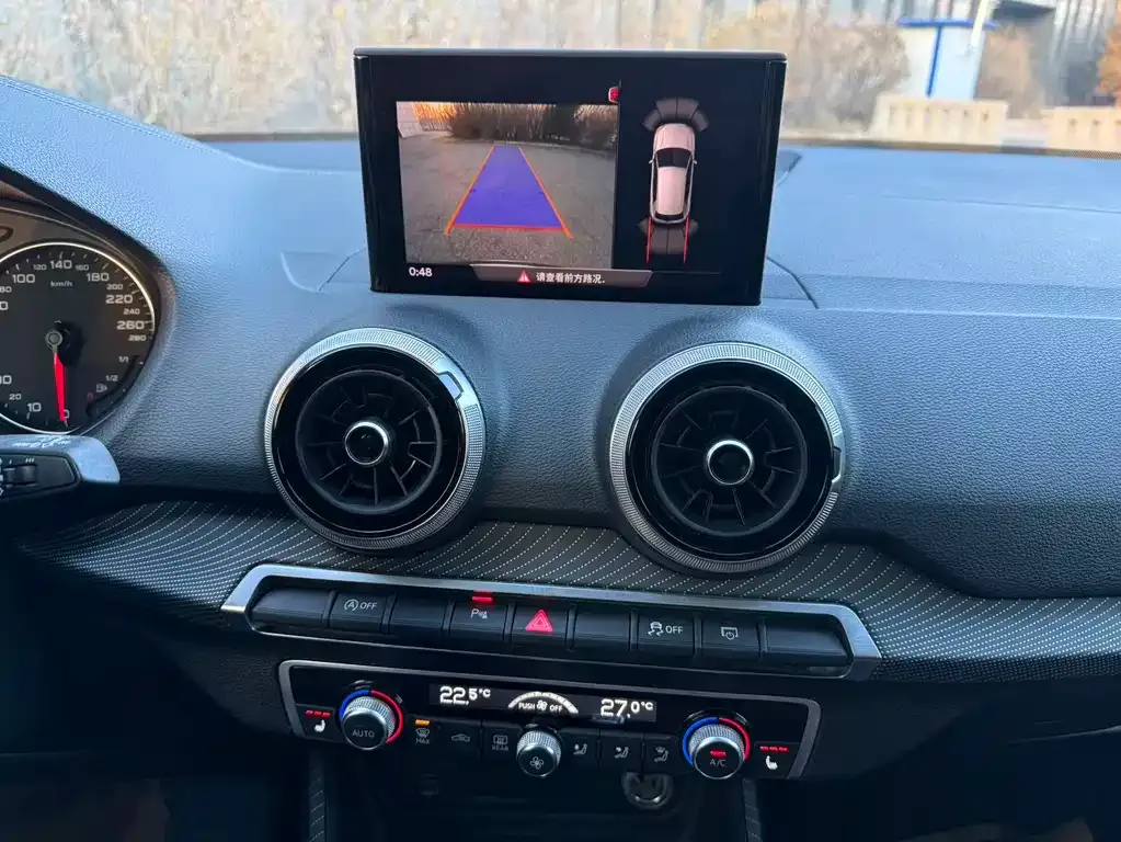Audi Q2L 2022 из CN, фото 8