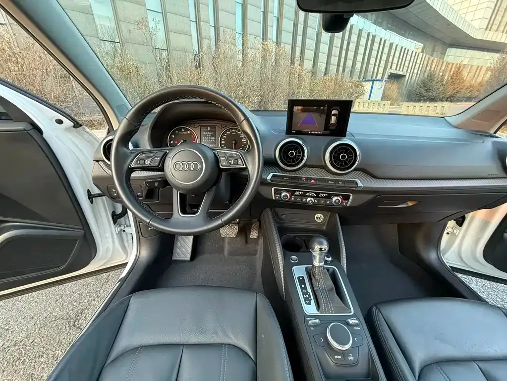 Audi Q2L 2022 из CN, фото 6