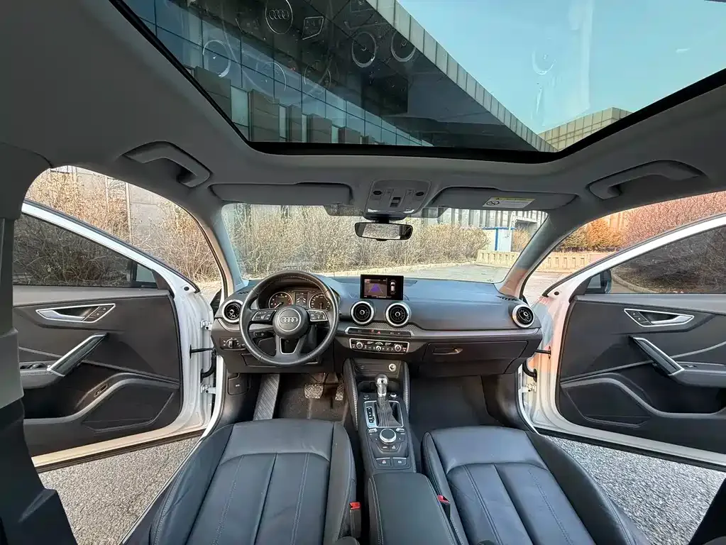 Audi Q2L 2022 из CN, фото 5