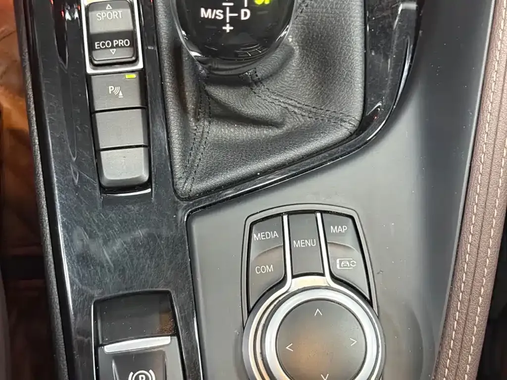 BMW X1 2022 из CN, фото 8