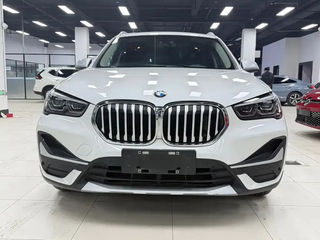 BMW X1 2022 из CN, фото 2