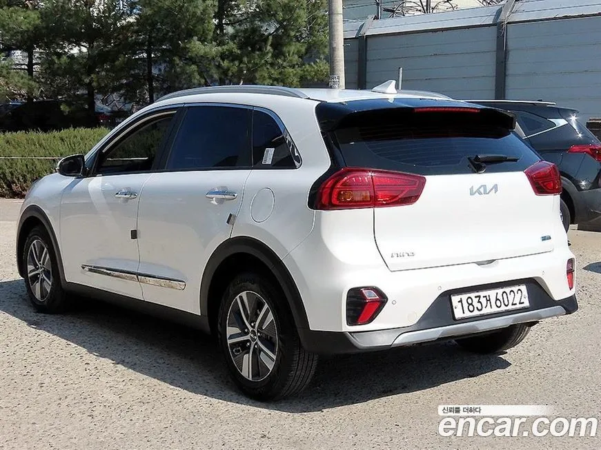Kia Niro — фото 3