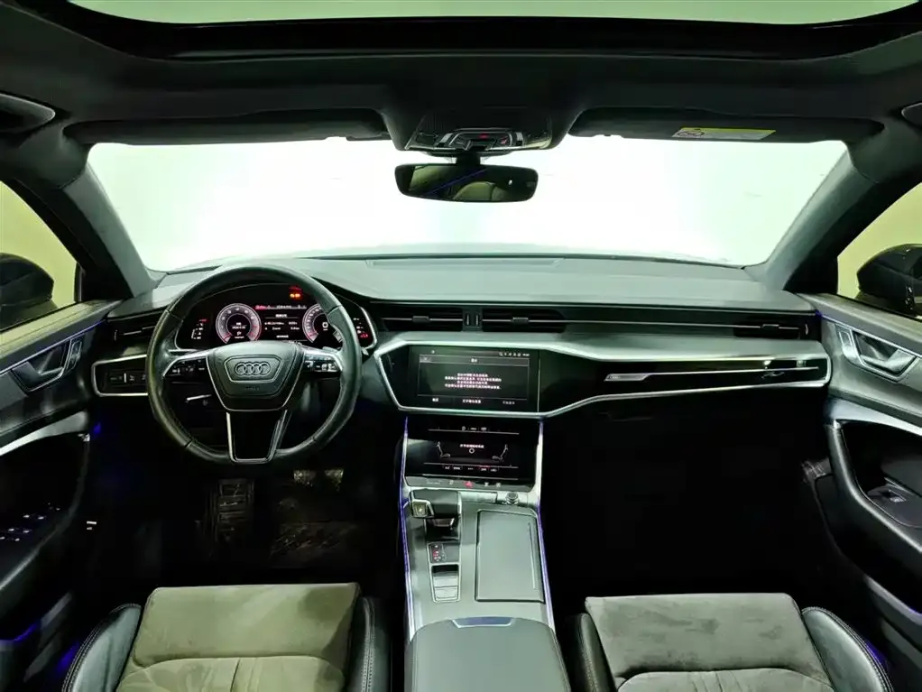 Audi A6L 2022 из CN, фото 10