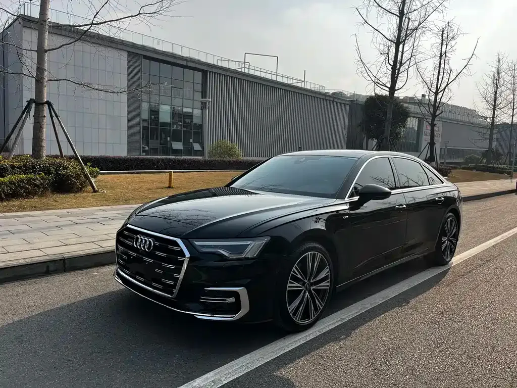 Audi A6L 2025 из CN, фото 1