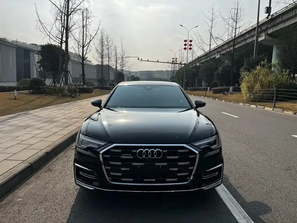 Audi A6L 2025 из CN, фото 9
