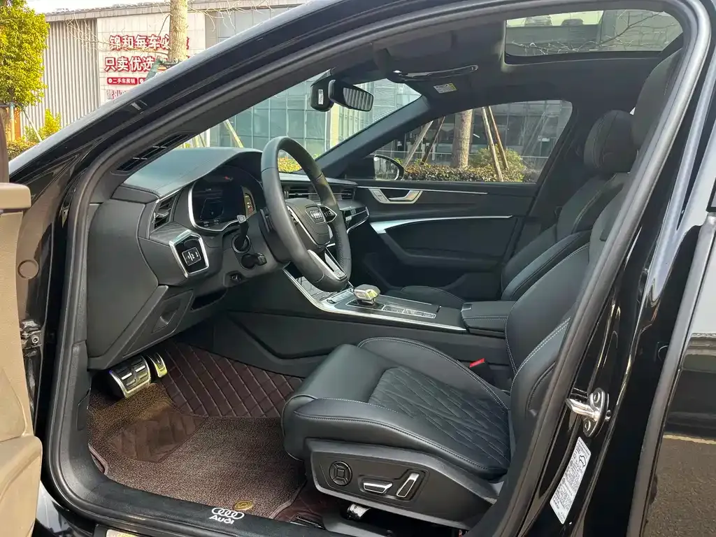 Audi A6L 2025 из CN, фото 7