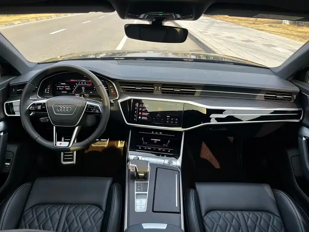 Audi A6L 2025 из CN, фото 5