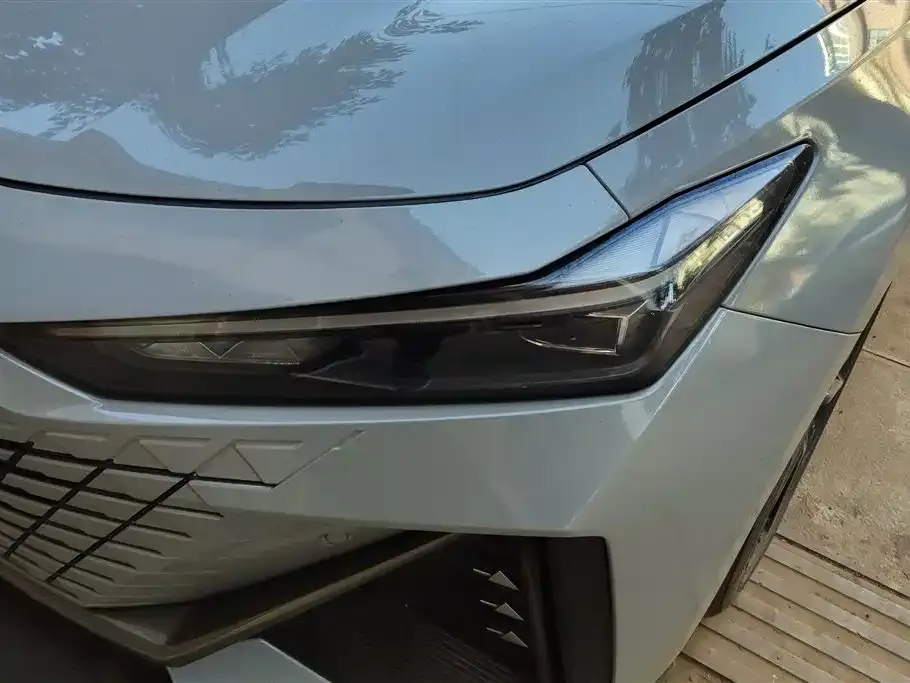 Changan UNI-V 2023 из CN, фото 6