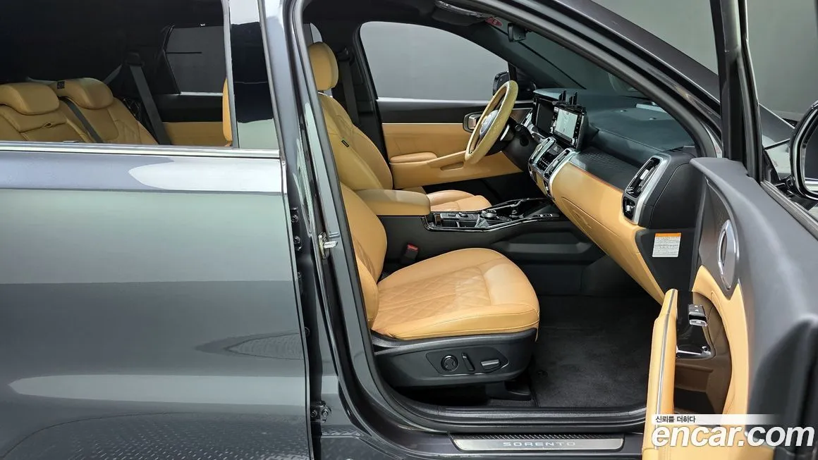 Kia Sorento — фото 9