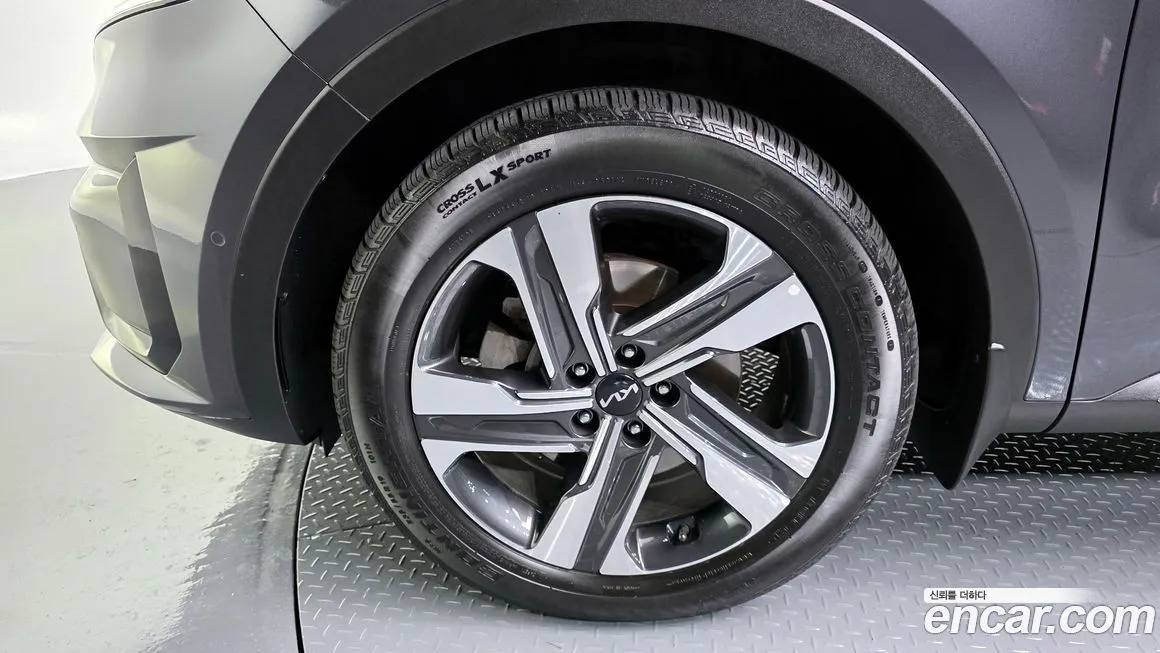 Kia Sorento — фото 7