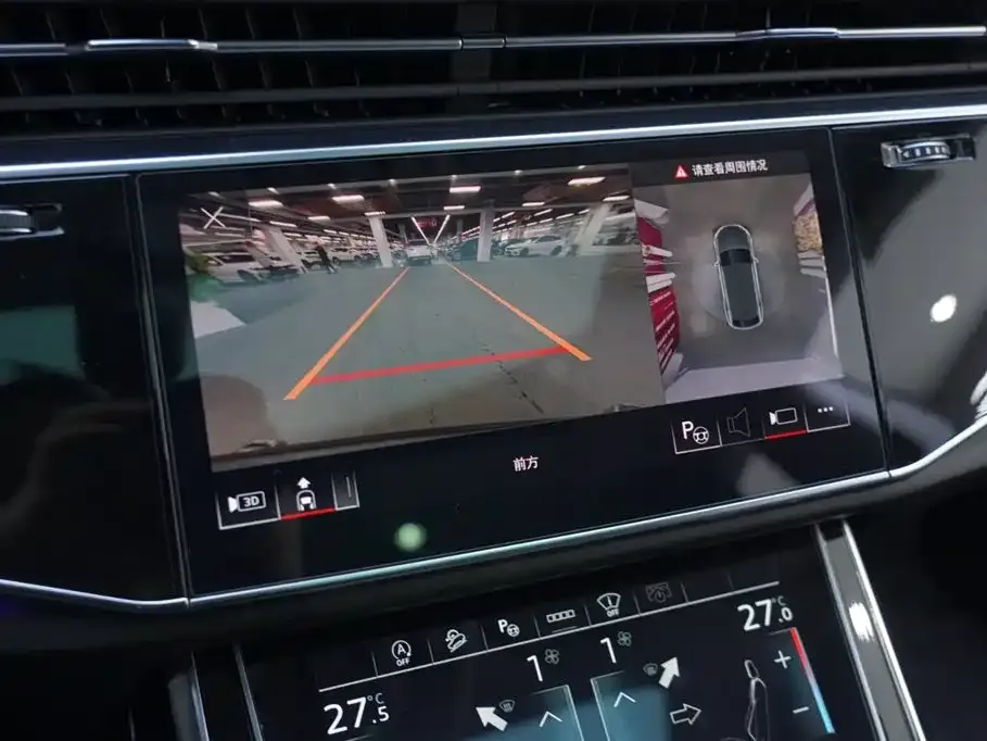 Audi Q8 2024 из CN, фото 7