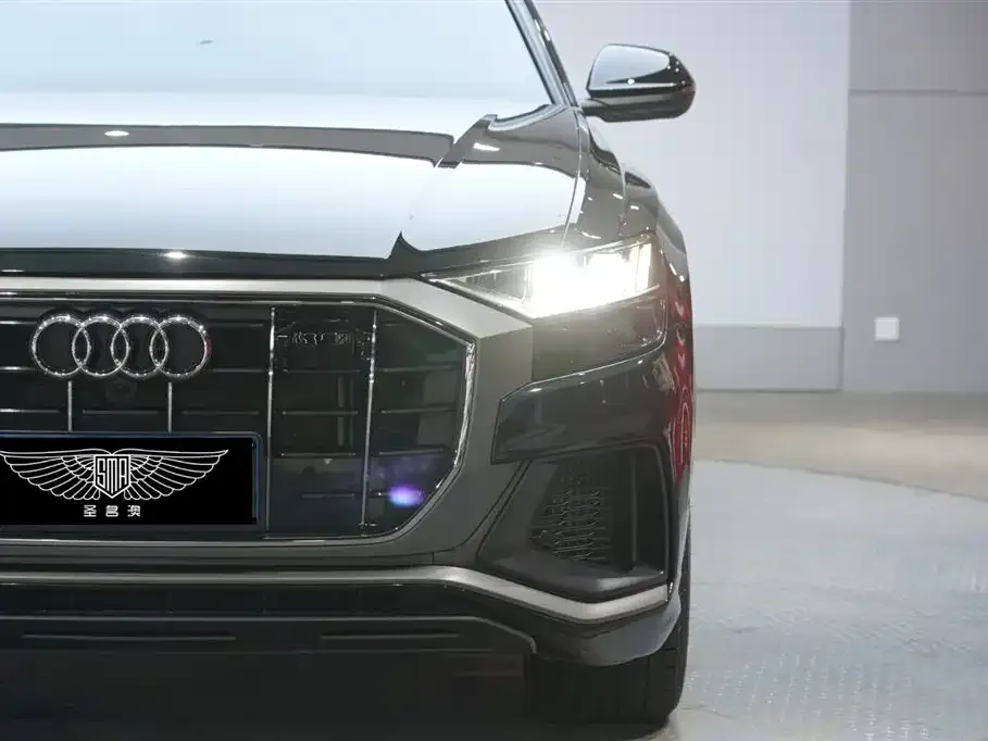 Audi Q8 2024 из CN, фото 3