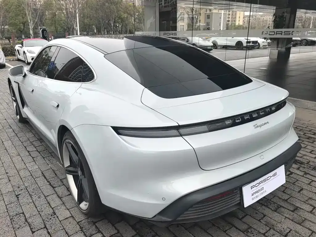 Porsche Taycan 2023 из CN, фото 5