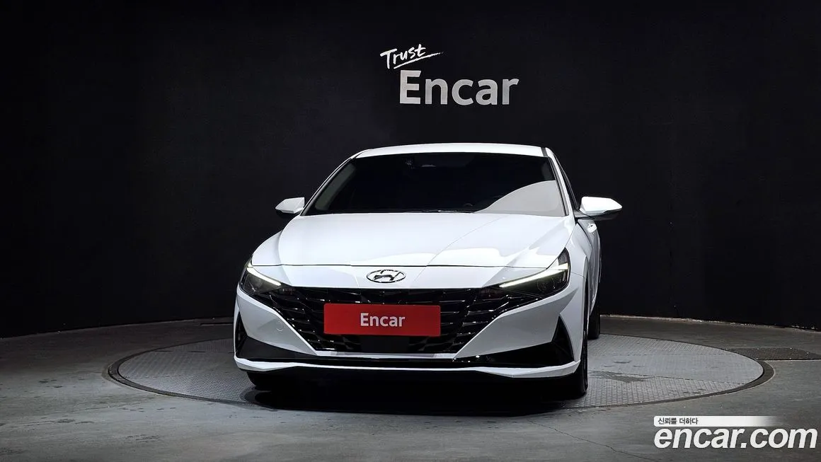 Hyundai AVANTE — фото 2