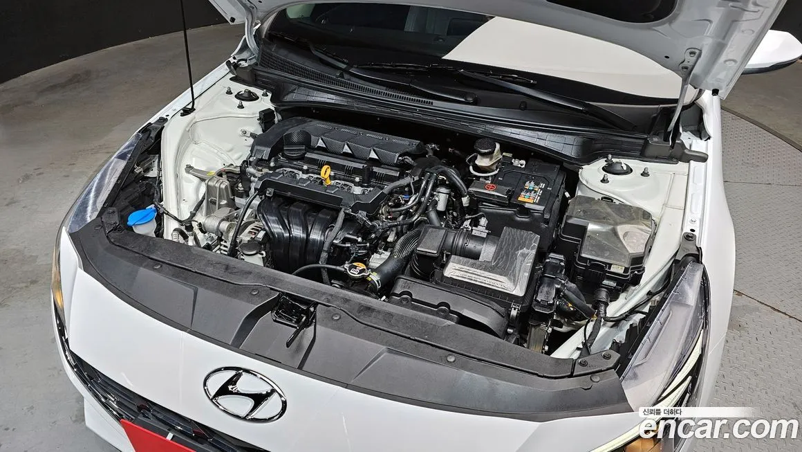 Hyundai AVANTE — фото 6
