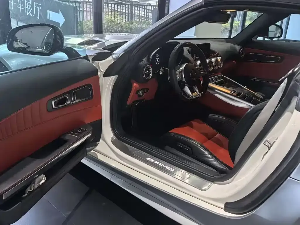 Mercedes-Benz AMG GT 2021 из CN, фото 3