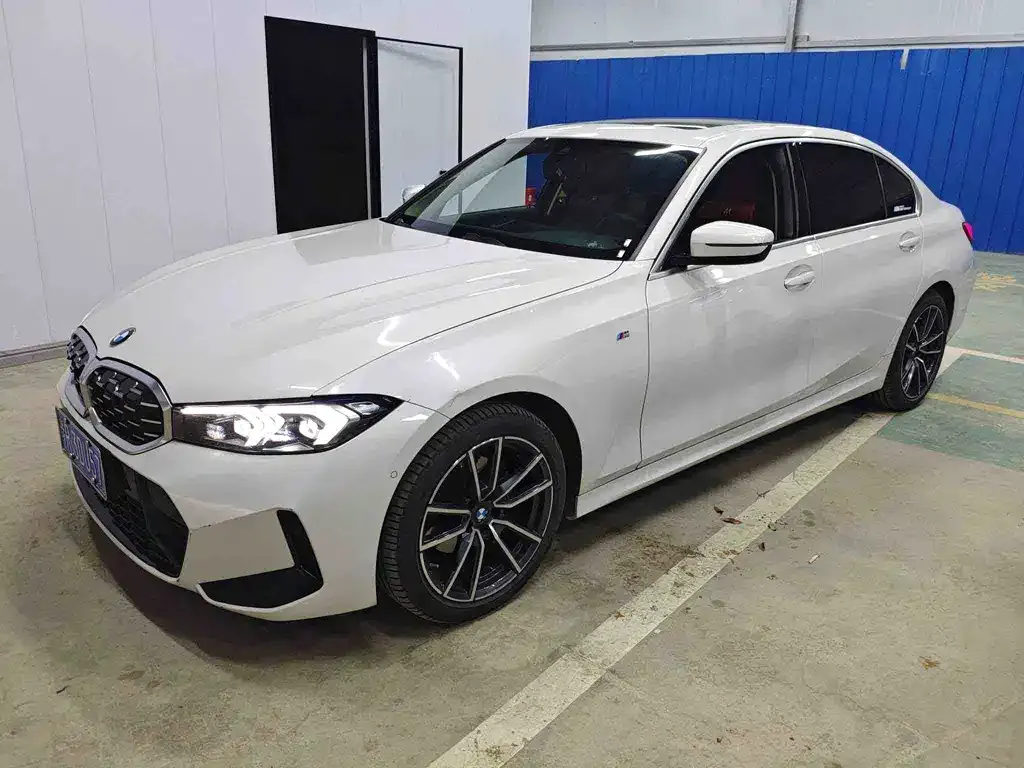 BMW 3 Series — фото 1