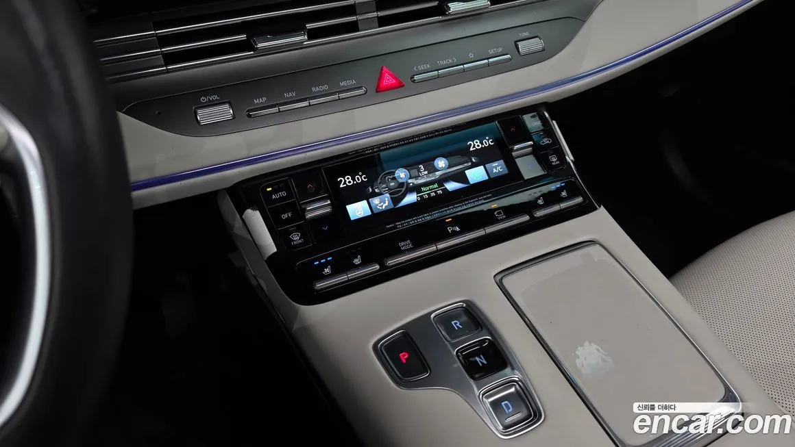 Hyundai Grandeur — фото 10