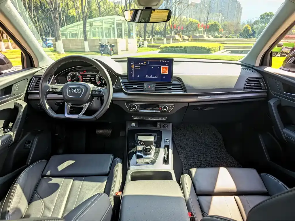 Audi Q5L 2022 из CN, фото 6