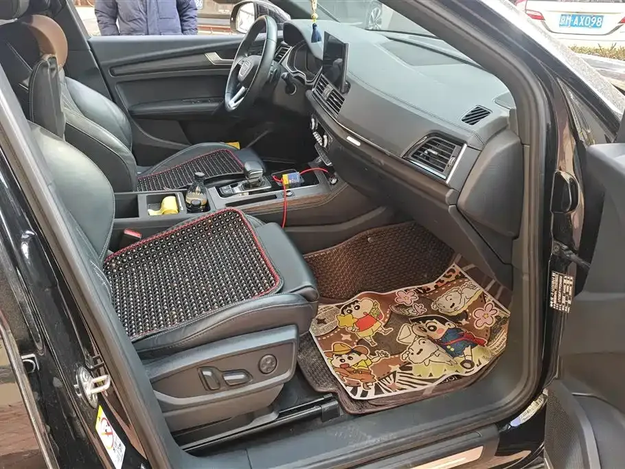 Audi Q5L 2023 из CN, фото 9