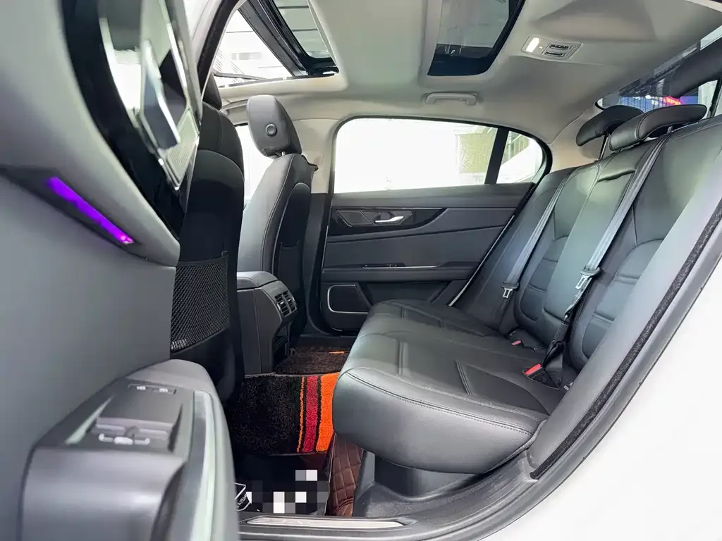 Jaguar XEL 2022 из CN, фото 7