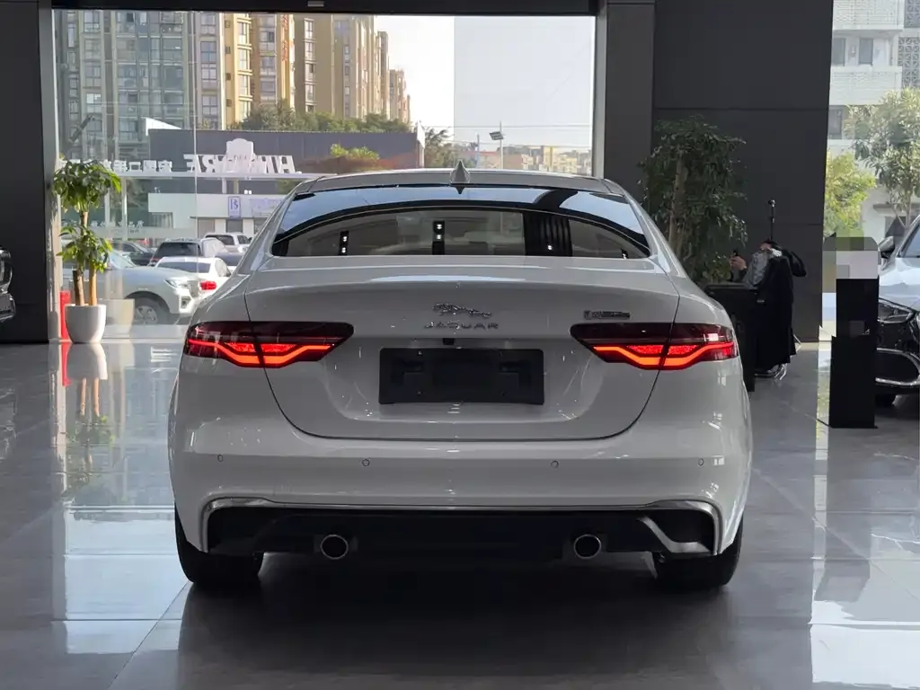 Jaguar XEL 2022 из CN, фото 2