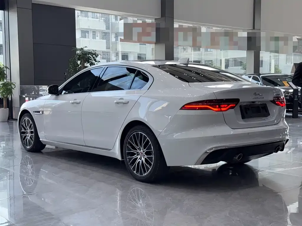Jaguar XEL 2022 из CN, фото 4