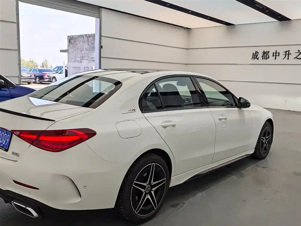Mercedes-Benz C-Class 2024 из CN, фото 10