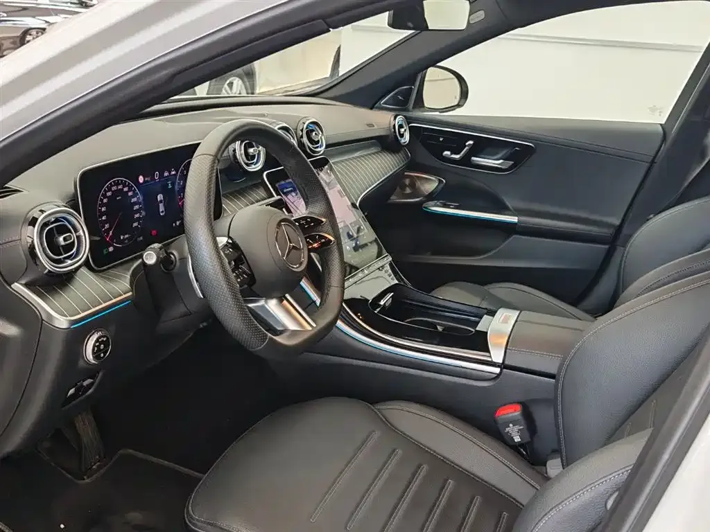 Mercedes-Benz C-Class 2024 из CN, фото 4