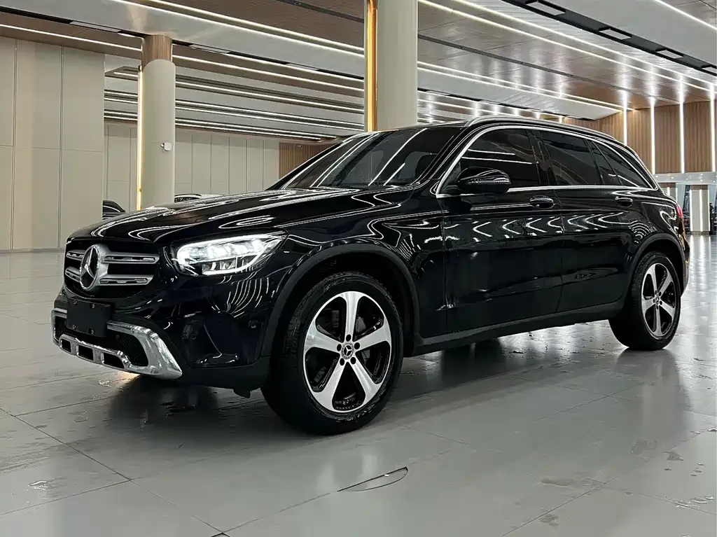 Mercedes-Benz GLC — фото 1