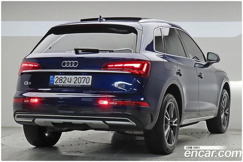Audi Q5 2021 из KR, фото 5