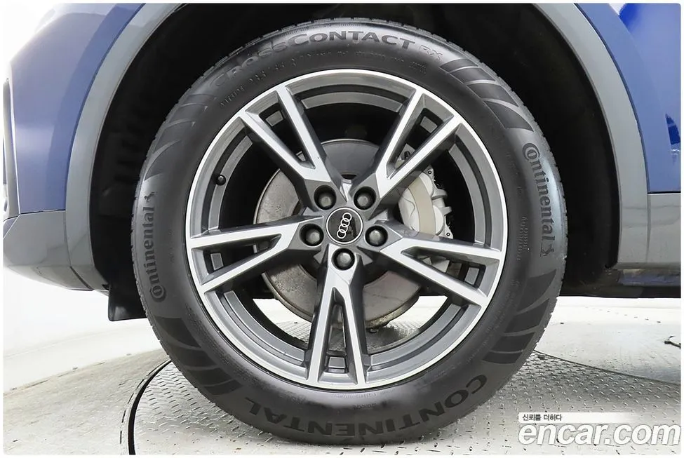 Audi Q5 2021 из KR, фото 6