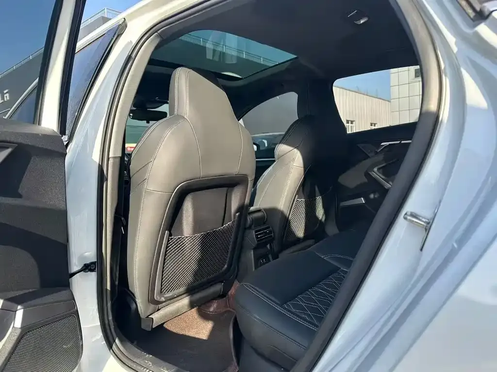 Audi A3 2025 из CN, фото 7