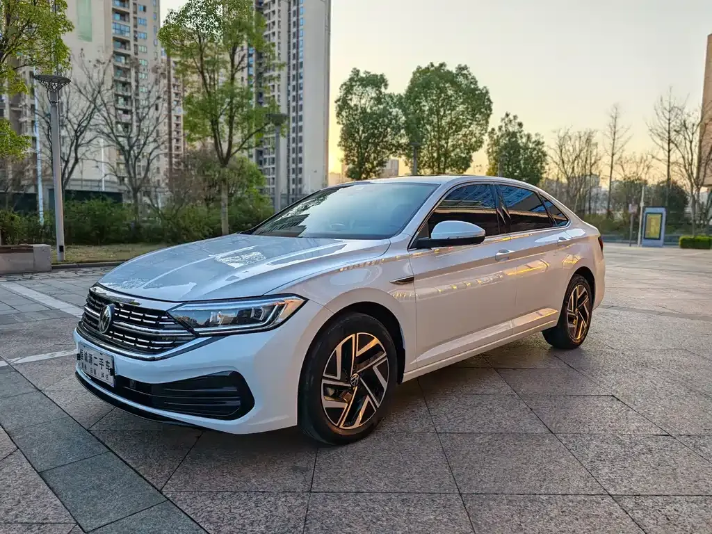 Volkswagen Sagitar 2023 из CN, фото 1