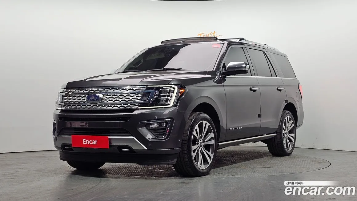 Ford Expedition — фото 1